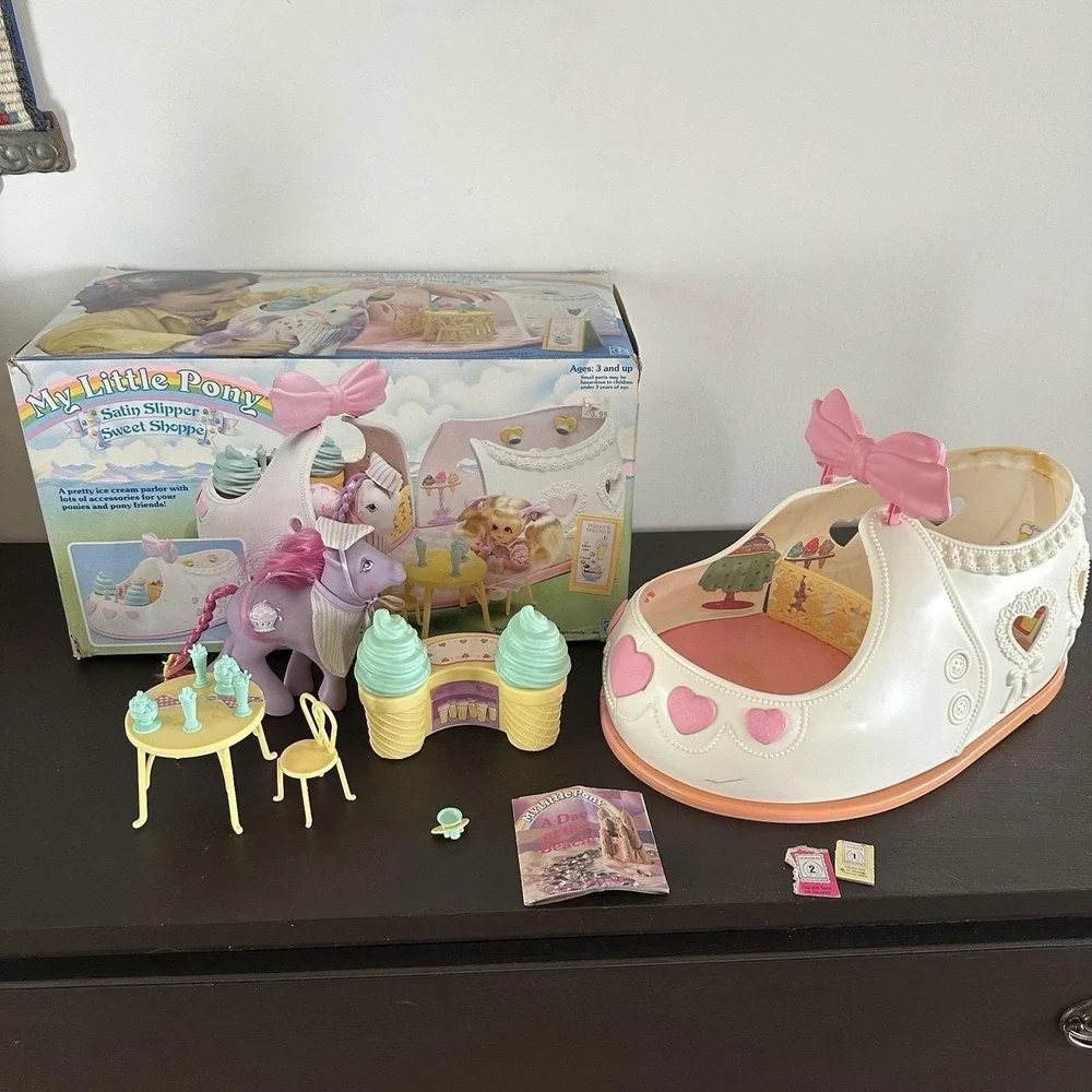 VTG 1986 My Little Pony Satin Slipper Sweet Shoppe Playset Scoops WITH BOX